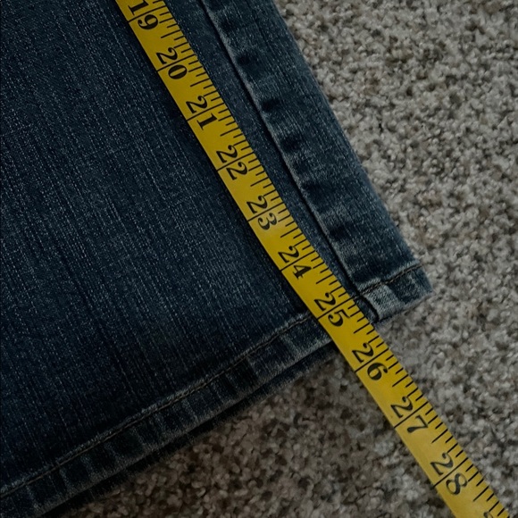 Vintage Gap Denim Skirt Size 2 straight pencil cut, Below Knee, high rear slit - Picture 5 of 8